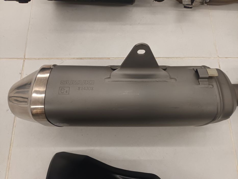Linha completa escape origem Suzuki Gsxr 600
