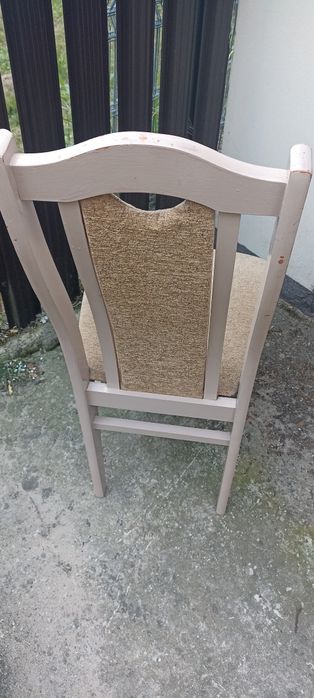 Krzesła 4 szt drewniane