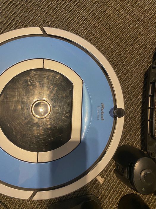 iRobot Roomba 780 + 2X Wirtualna ściana+akcesoria