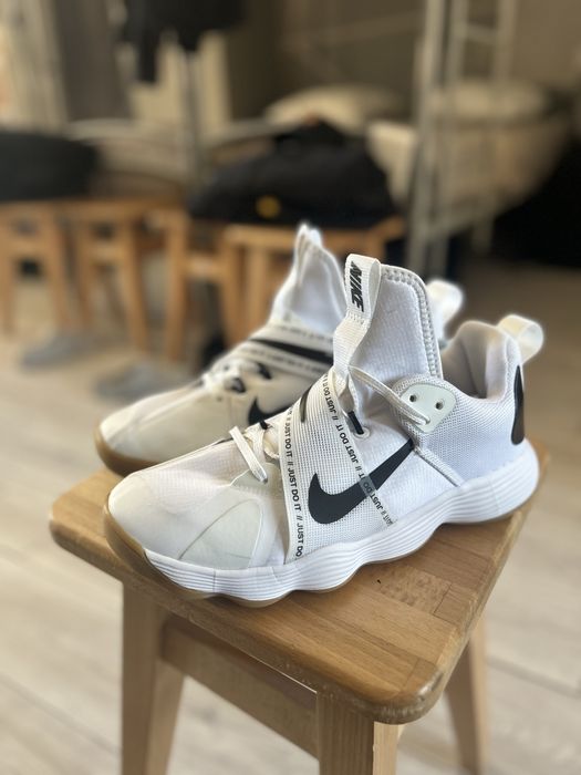 nike react hyperset - купити чоловіче взуття - Ціна на OLX.ua