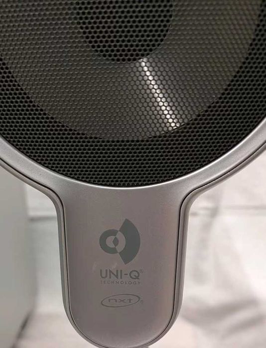 Кінотеатральна акустична система 2.1 KEF Kit-100 PSW, технологія Uni‑Q