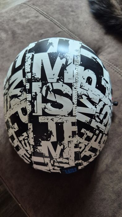 Продам шолом  crack helmet,  розмір М
