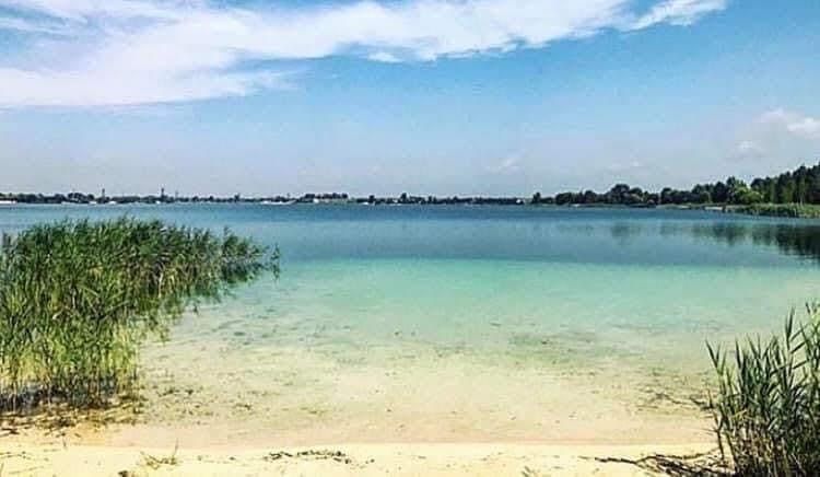 Задорожнє озеро Байкал оренда будинку подобово пляж відпочинок