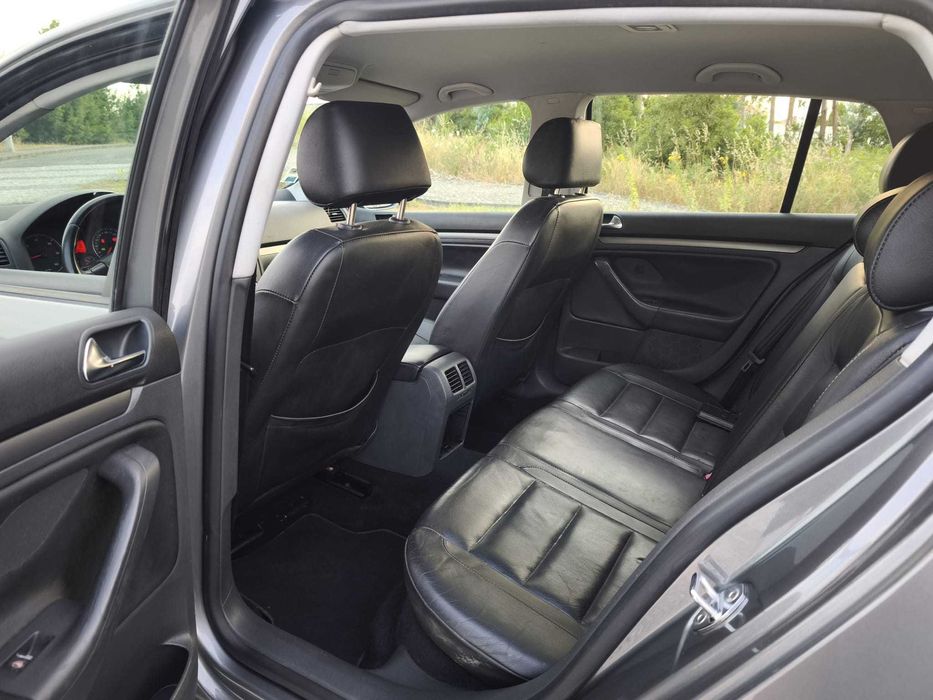 Volkswagen Golf V 1.9 TDI DSG – 2006