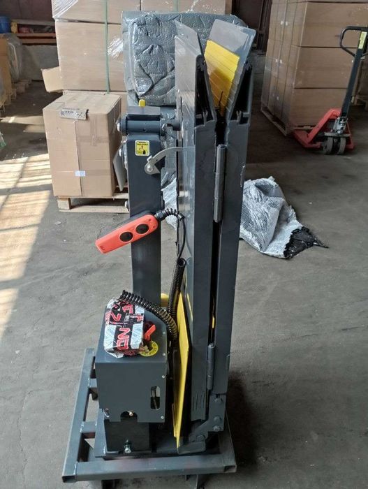 Гідроборт DLP 7001 для підйому інвалідних візків по вигідній ціні