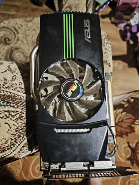 Продам відеокарта gtx 460
