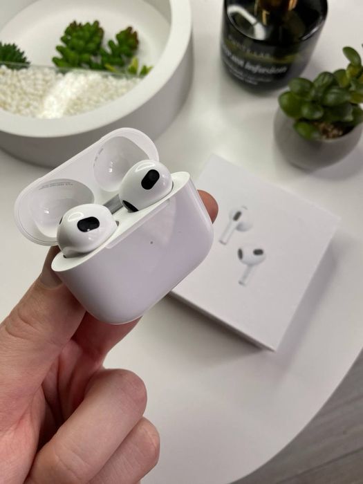 Бездротові Apple AirPods 3  генерація 2025,Басистий звук + ГАРАНТІЯ