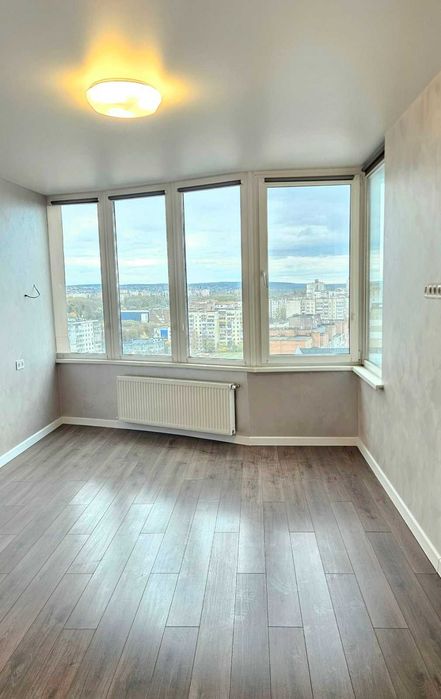 Продам за вигідною ціною 2к в центрі міста! ЖК Гранд Палац