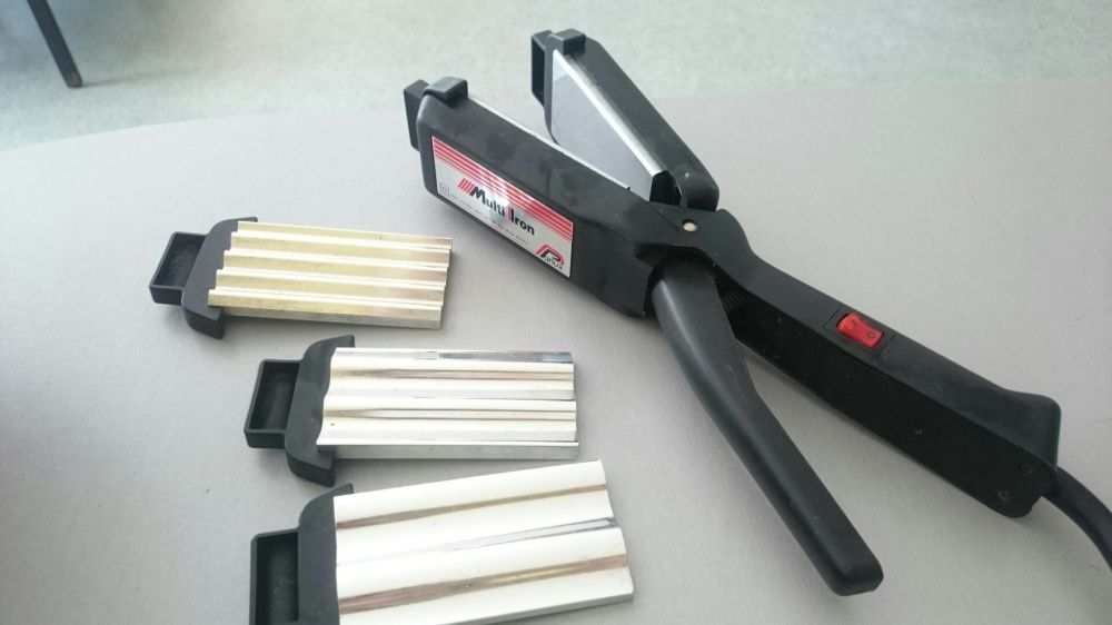 Maquina de ondular e alisar cabelo conhecida como tosta mista