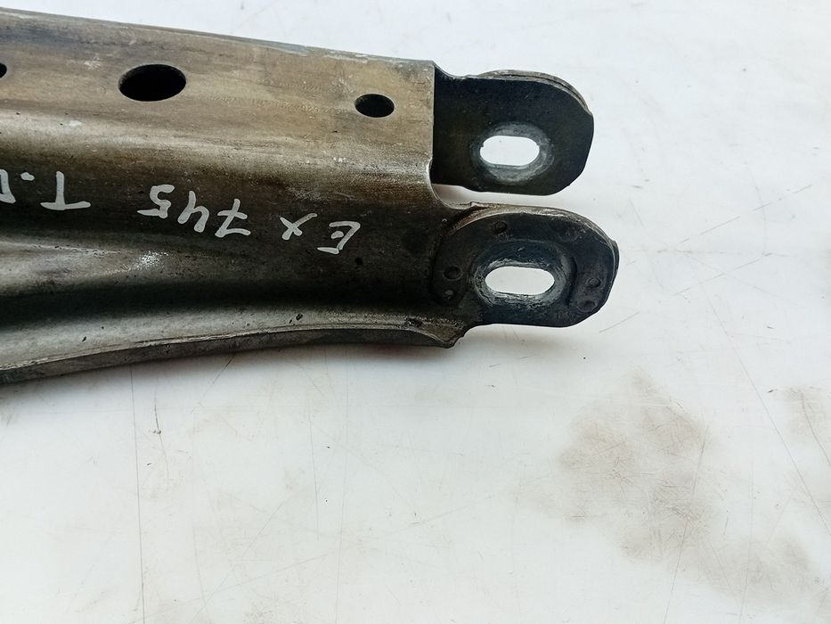 Braço de suspensão trás direito BMW X1 (E84)