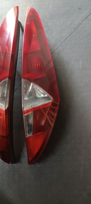 Farol Fiat Punto 188 sport