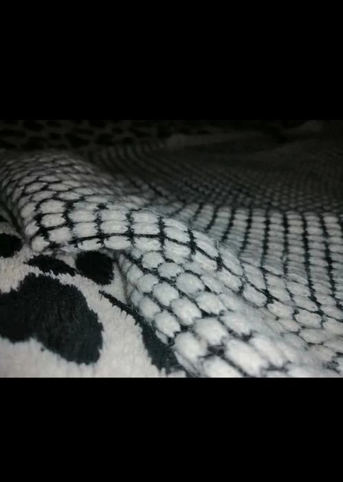 NOWY sweter  NEW YORKER.  miły, ciepły, miękki.  Skład z Wełną, Angorą