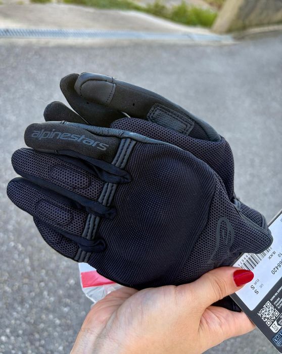 Capacete semi novo & Luvas novas