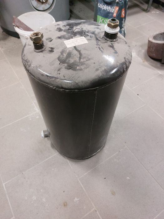 Zbiornik wyrównawczy 40L uchwyty
