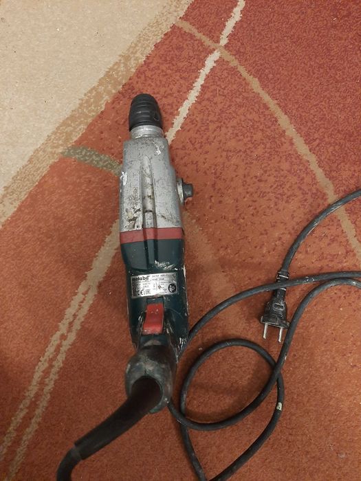 перфоратор METABO hammer KHE2644 под ремонт