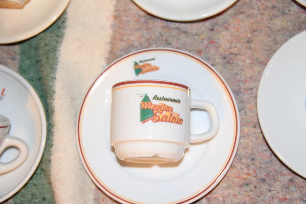 Chávenas de coleção - Marcas variadas de café