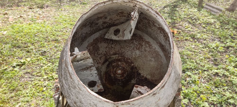 Продам Бетономішалку