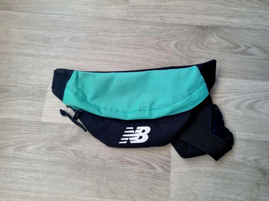 Бананка, сумка New Balance
