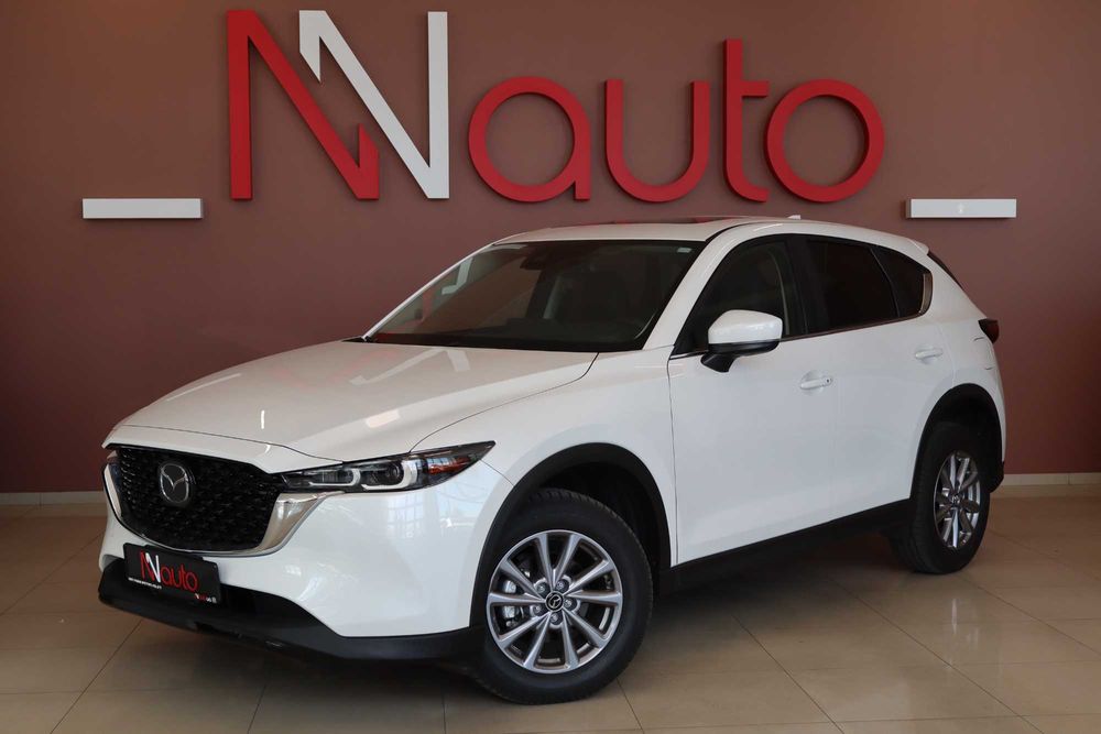 Mazda CX-5 2023 біла