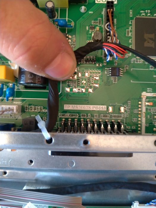 TV silver 32 polegadas (ecrã partido)