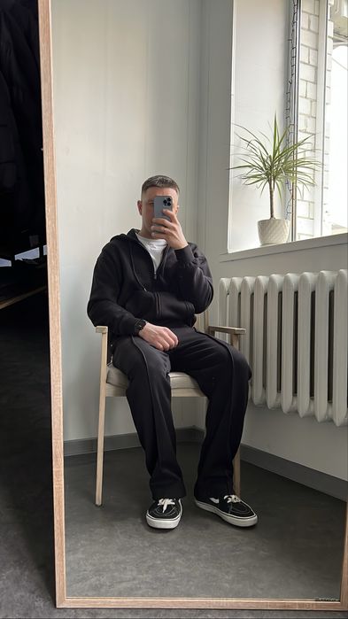 New Original ! Чоловічий Спортивний костюм BERSHKA !!