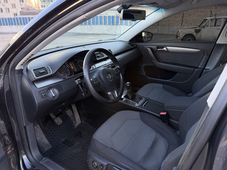 Volkswagen passat b7 2010 1.6 дизель