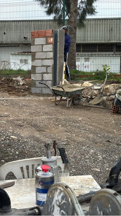 Limpeza de recheio de local de morte ou suicidio