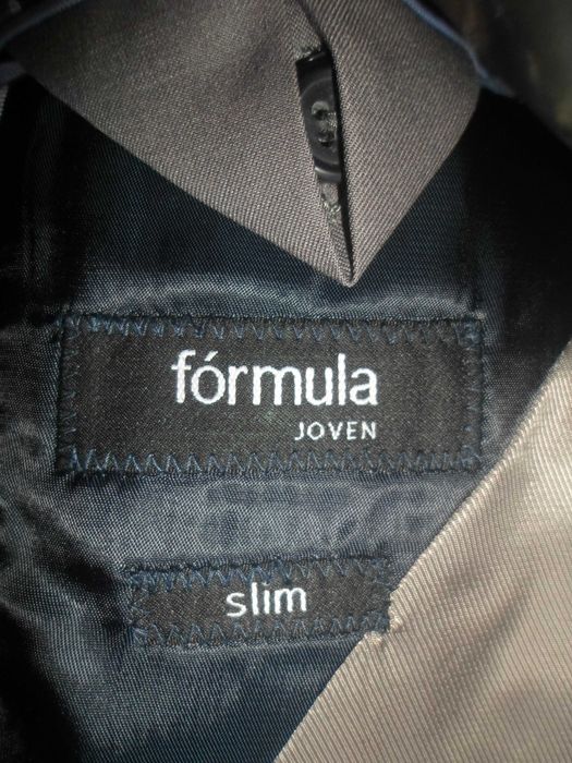 Fato para homem da marca Fórmula Jovem