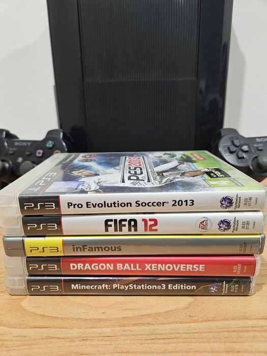 Playstation 3 com 5 jogos