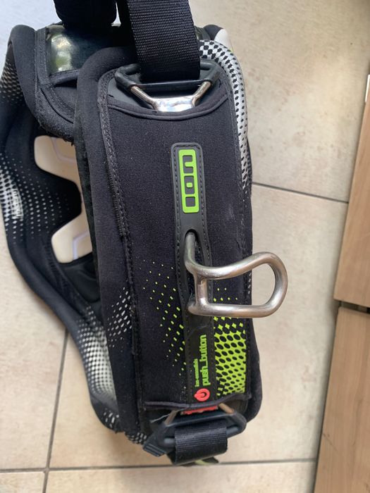 Trapez ION apex x-spine wysoki M 82-92 cm ładny stan z hakiem