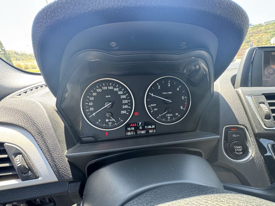 BMW 116D caixa automática