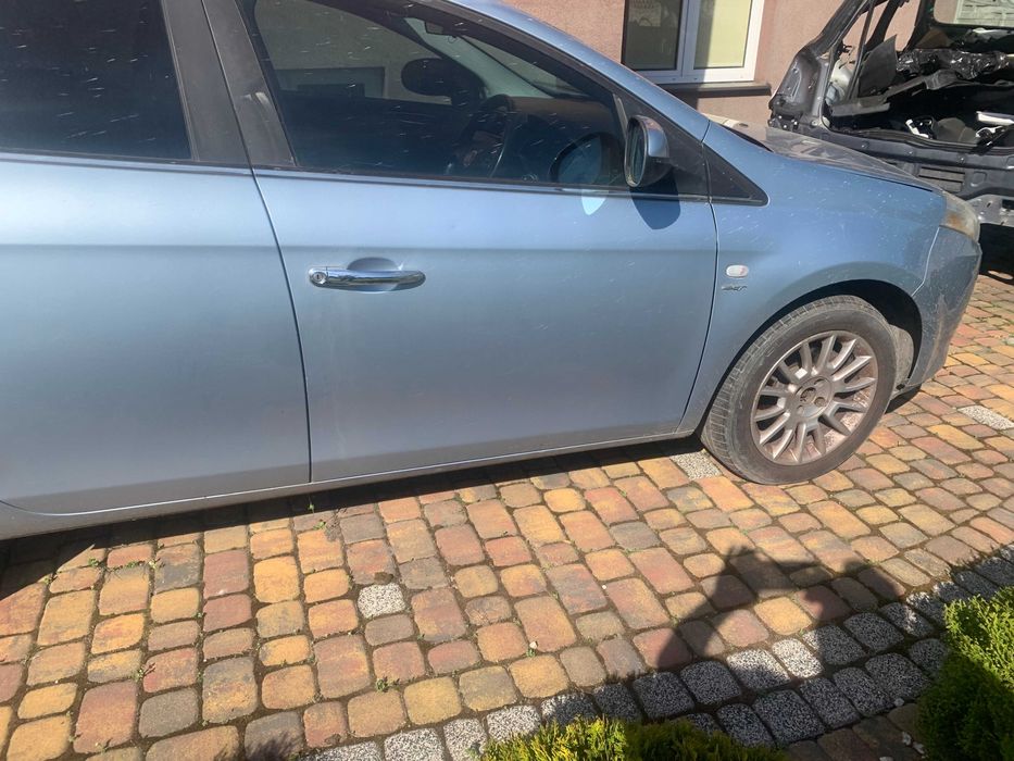Drzwi przednie prawe Fiat Bravo II Nr.Lak.336/B