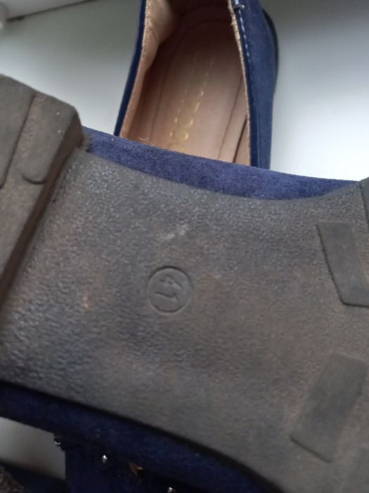 Продам туфли 41р