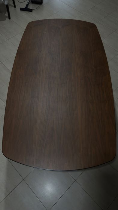 Conjunto mesa e aparador