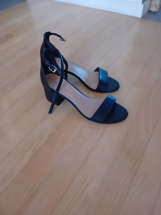 Amisu New Yorker śliczne jak nowe sandały damskie 37