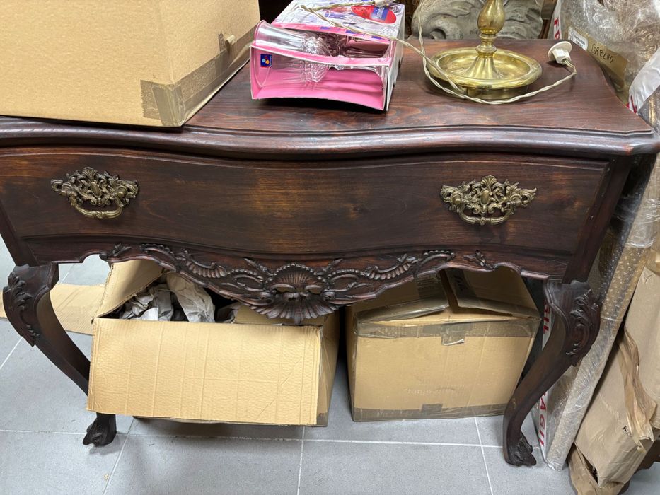 Meia Cómoda com mais de 50 anos em pau-santo