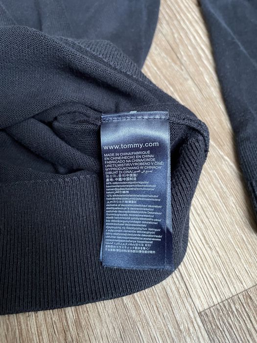 Продам джемпер tommy hilfiger
