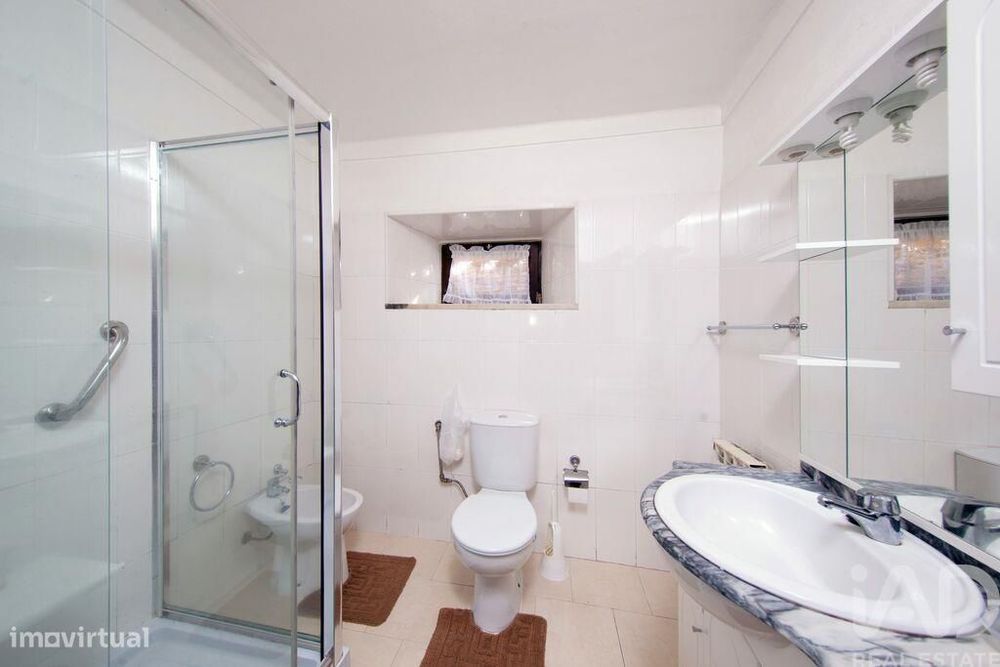 Casa de aldeia T5 em Folques de 154,00 m2
