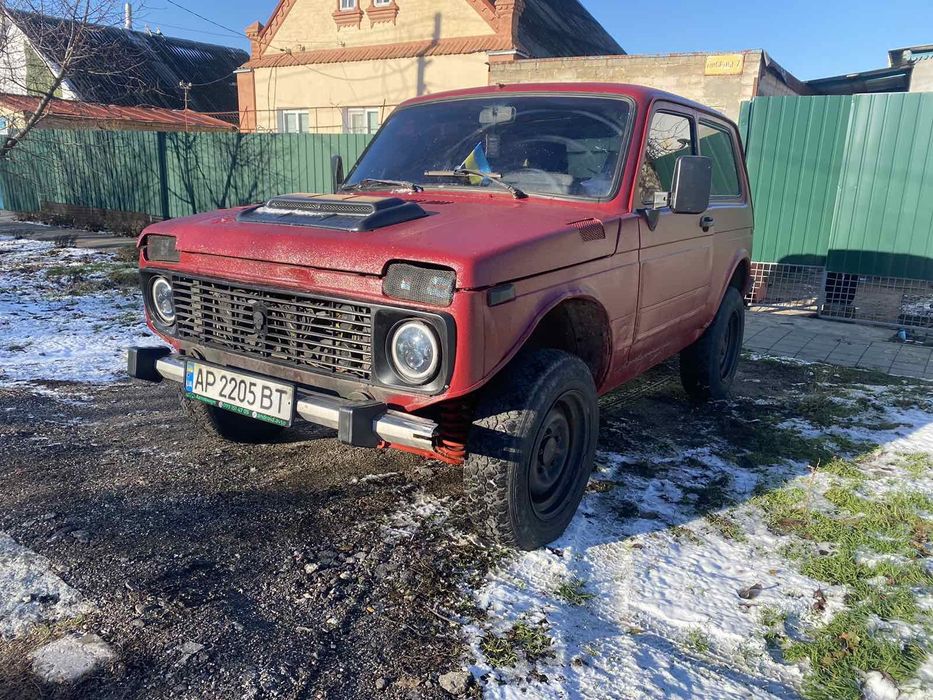 Нива 212140 Супер 2010 рік: 2 500 $ - ВАЗ Вільнянськ на Olx