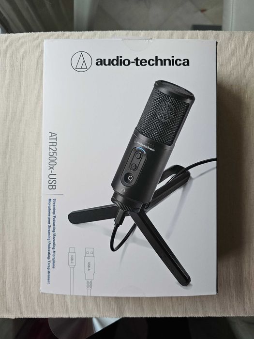Audio-Technica 2500x-USB Microphone and Adjustable Microphone Stand64563994550529120