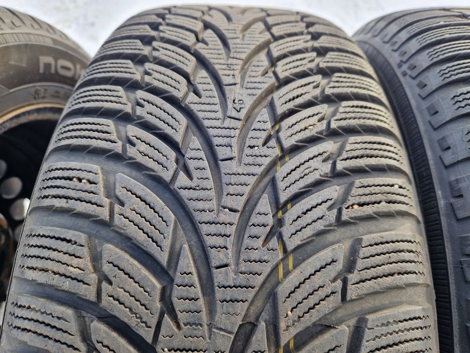 Шини nokian 215/60 r16