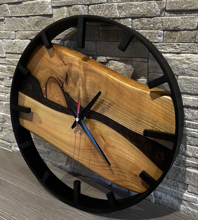 Zegar w stylu loft z drewna czereśni - średnica 35 cm