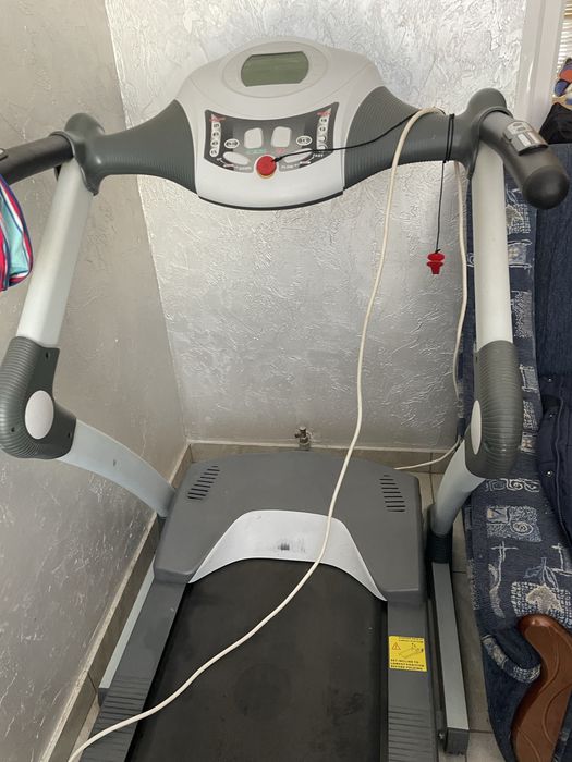 Бігова доріжка  HouseFit HT-9078 E