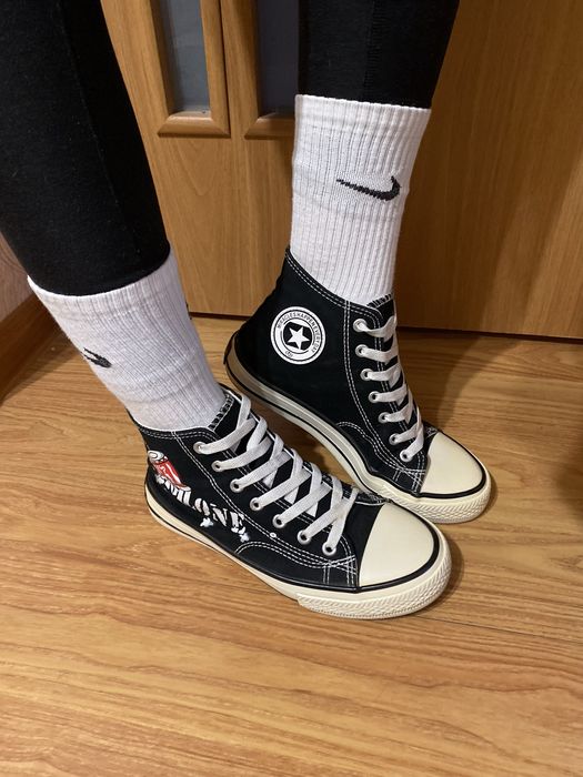 кросівки Converse