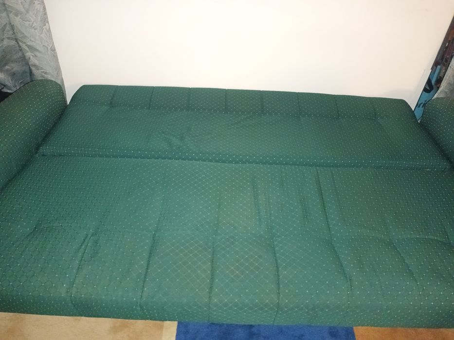 Sofá  cama com arrumação