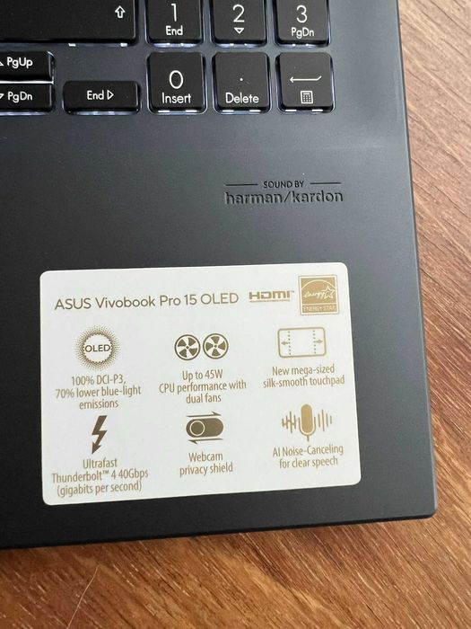 Asus Vivabook Pro 15.6 OLED praticamente novo
