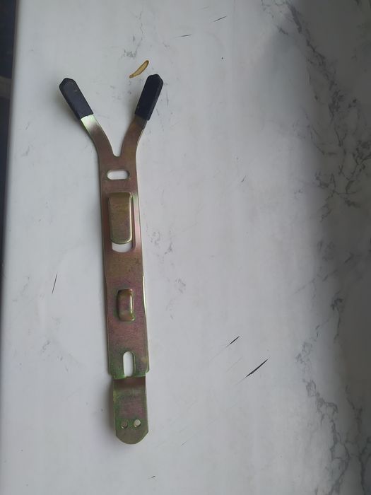 Кріплення для вогнегасників