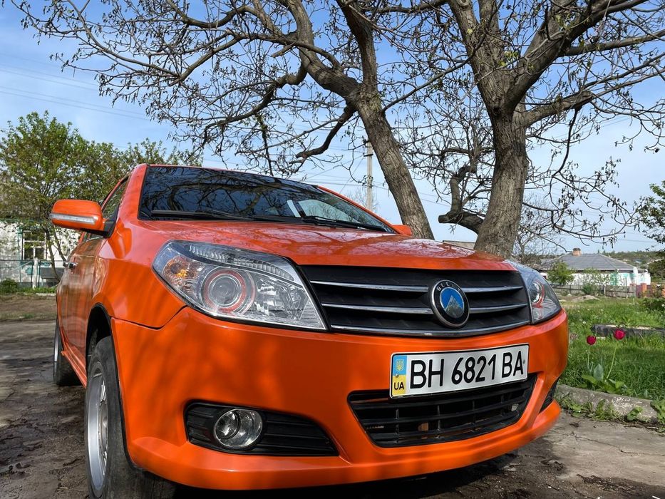 Джилі мк кросс 2013 року