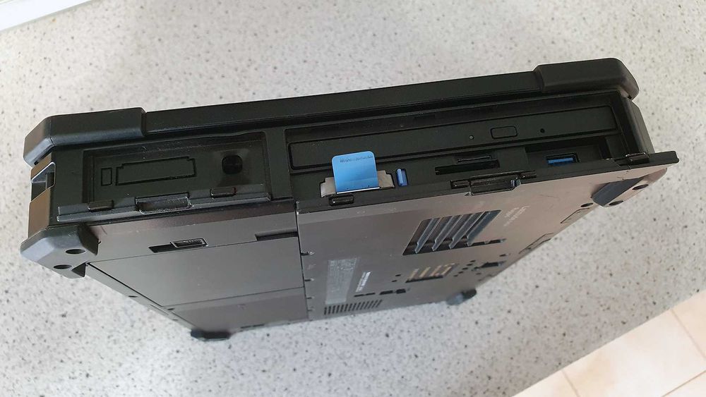 Защищенный ноутбук Dell Latitude 5424 Rugged, 14/i3/8GB/128GB/GPS