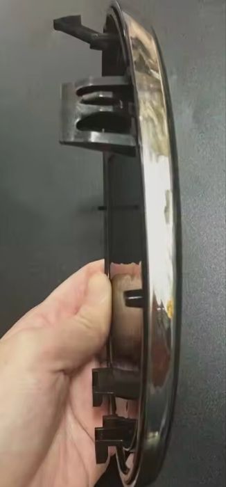 Молдинг, накладка бампера VW Tiguan 2, R-Line 2017+ ,емблема під радар